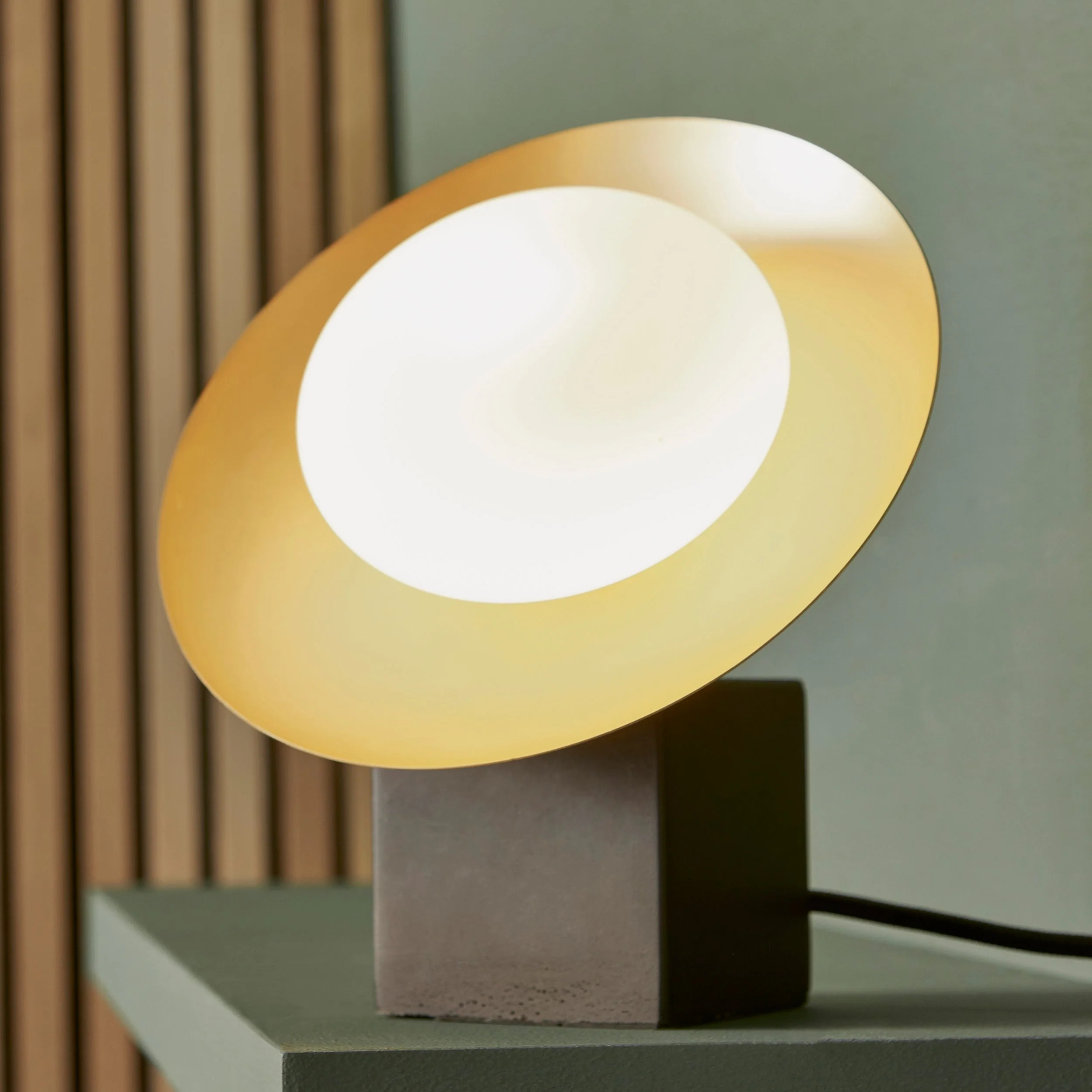 Amos Barcelo Table Lamp - Image 3