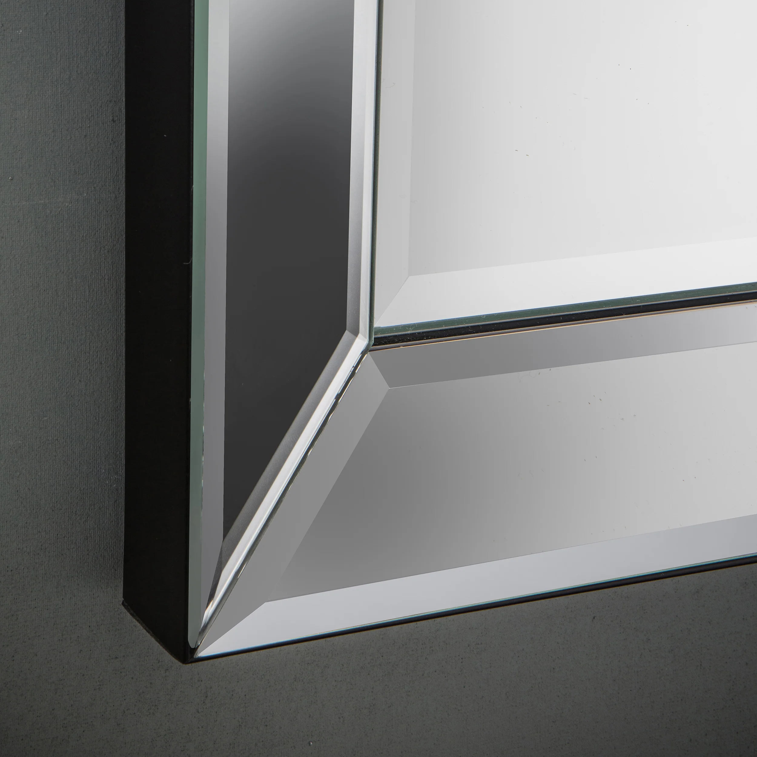 Amos Silver edged large mirror - Image 3