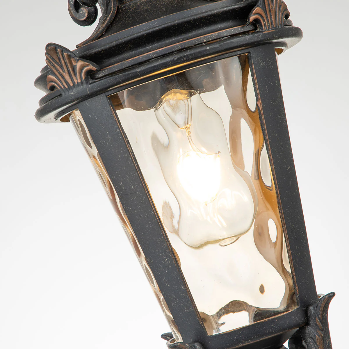 Elstead Baltimore 1 Light Medium Chain Lantern - Image 3