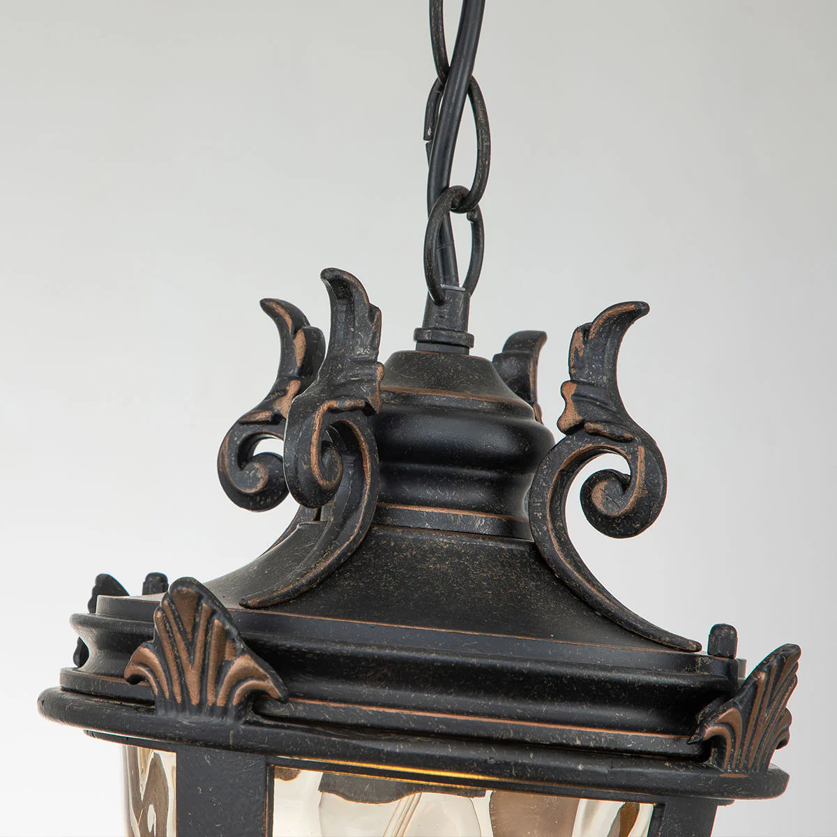 Elstead Baltimore 1 Light Medium Chain Lantern - Image 4