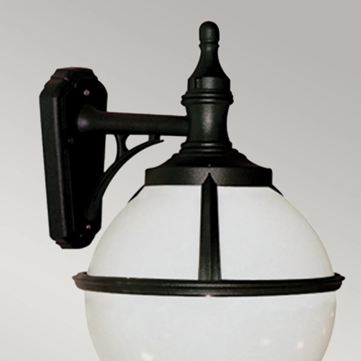 Elstead Glenbeigh 1 Light Wall Lantern - Image 3