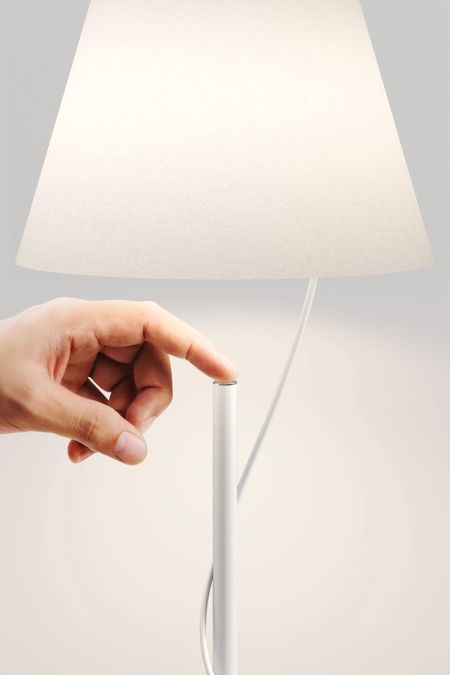 Lodes Hover Floor Lamp - Image 3